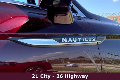 Used 2019 Lincoln Nautilus FWD image 8