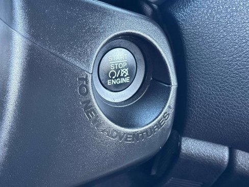 Used 2022 Jeep Renegade Altitude w/ Convenience Group image 29