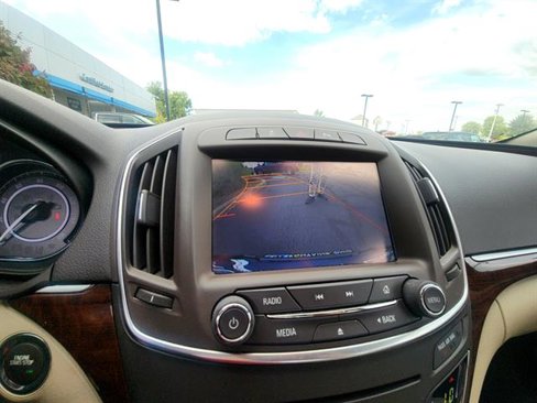 Used 2015 Buick Regal Premium w/ Experience Buick Package image 29