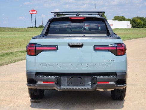 Used 2022 Hyundai Santa Cruz SEL Premium image 9
