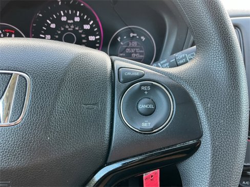 Used 2022 Honda HR-V LX image 19