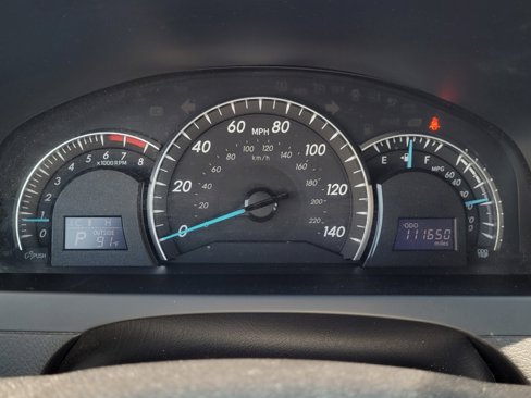 Used 2014 Toyota Camry XLE image 23
