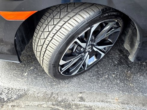 Used 2018 Honda Civic Si image 12