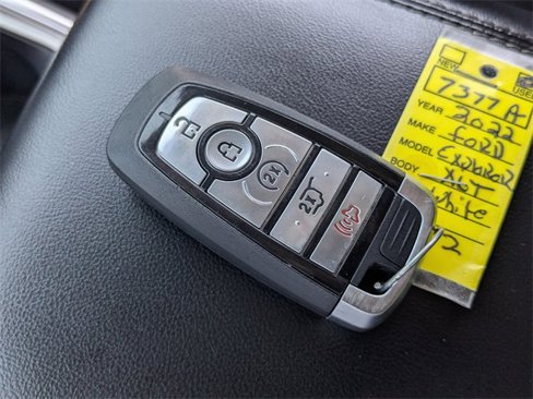 Used 2022 Ford Explorer XLT w/ Equipment Group 202A image 27