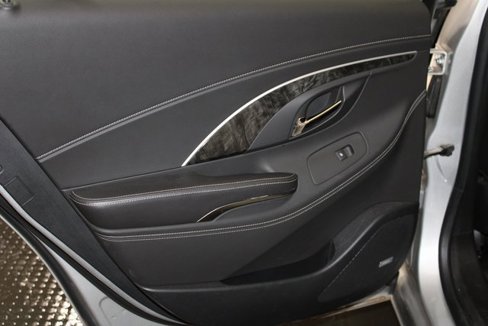 Used 2014 Buick LaCrosse Premium w/ Driver Confidence Package image 25