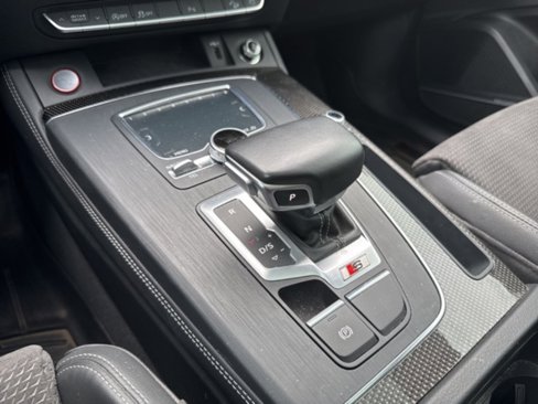 Used 2019 Audi SQ5 Premium Plus w/ Premium Plus Package image 15