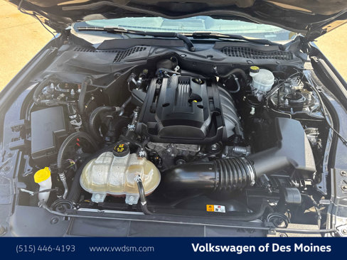 Used 2018 Ford Mustang Coupe image 9