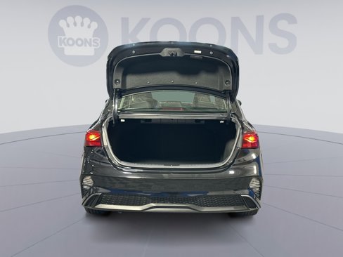 Used 2023 Kia Forte LXS image 31