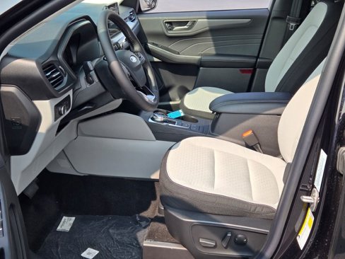 Used 2024 Ford Escape Active image 23