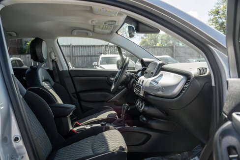 Used 2019 FIAT 500X Trekking image 11