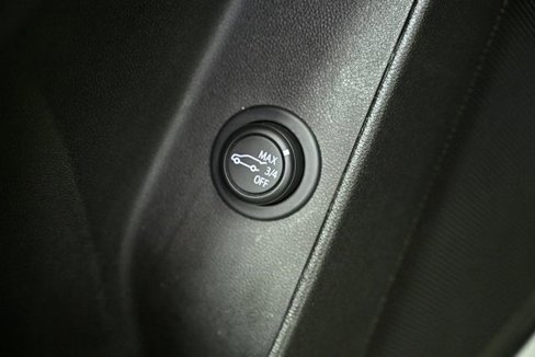 Used 2024 Chevrolet Equinox LT image 49