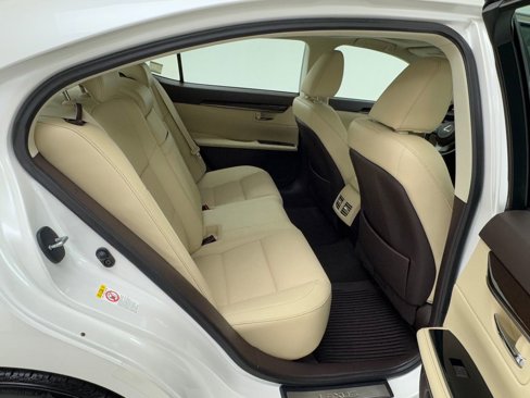 Used 2018 Lexus ES 350 w/ Navigation System Package image 16