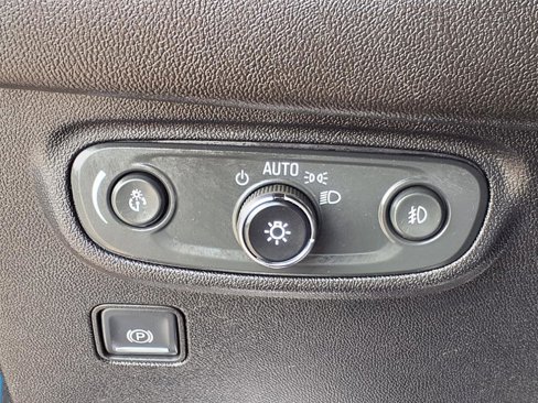 Used 2019 GMC Terrain SLT w/ Preferred Package image 14