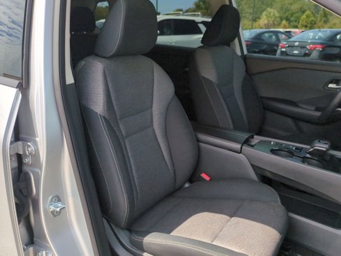 Used 2021 Nissan Rogue SV image 35