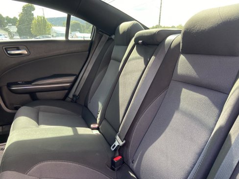 Used 2017 Dodge Charger SE image 23