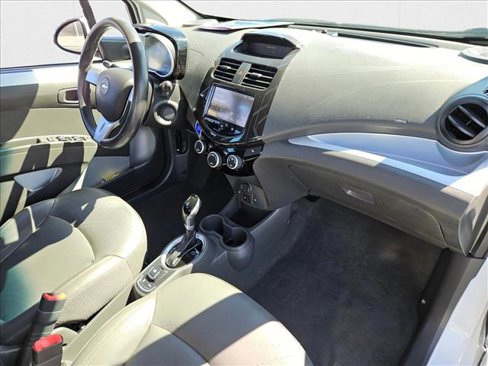 Used 2016 Chevrolet Spark LT image 19
