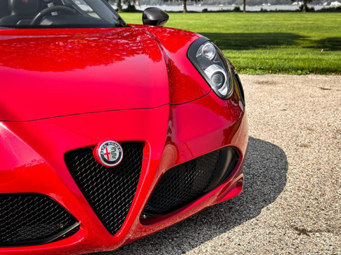 Used 2018 Alfa Romeo 4C Spider w/ Spider Track Package 3 image 4