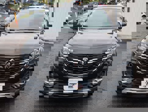 Used 2022 Buick Encore GX Preferred image 2