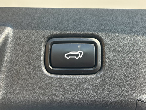 Used 2023 Hyundai Tucson Limited image 12