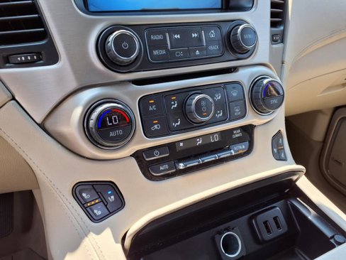 Used 2020 GMC Yukon XL Denali w/ Denali Ultimate Package image 21