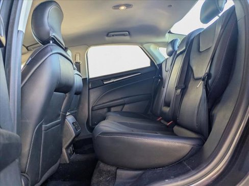 Used 2017 Ford Fusion Energi Titanium image 18