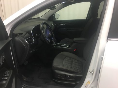 Used 2021 Chevrolet Equinox LT image 16