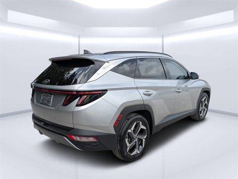 Used 2022 Hyundai Tucson Limited image 3