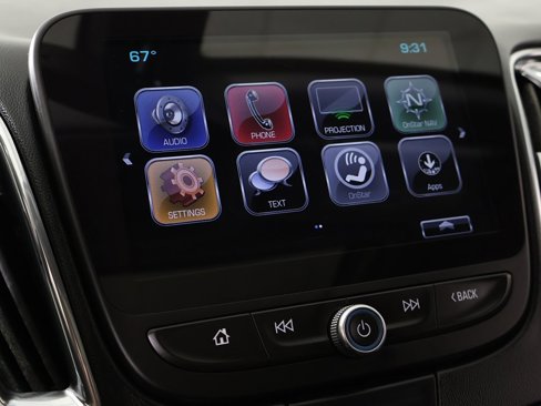 Used 2017 Chevrolet Malibu LT image 41