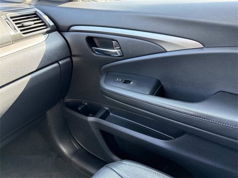 Used 2019 Honda Pilot EX-L image 29