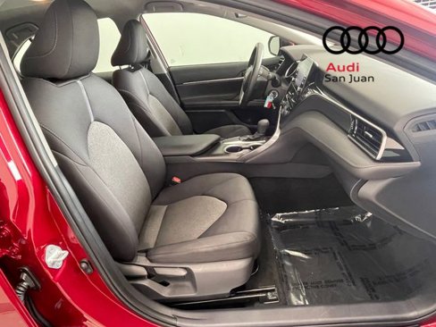Used 2021 Toyota Camry LE w/ Carpet Mat Package (TMS) image 20
