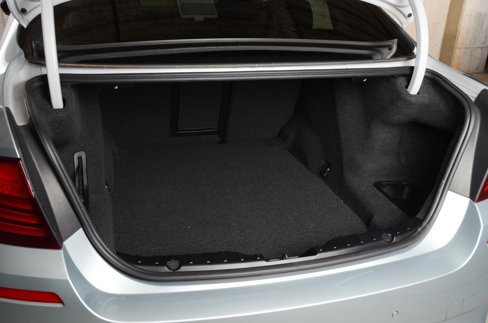 Used 2013 BMW M5 image 26