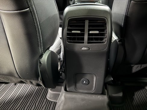 Used 2023 Ford Escape SE w/ PHEV Premium Package image 31