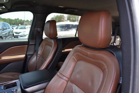 Used 2020 Lincoln Aviator Reserve w/ Elements Package Plus image 30