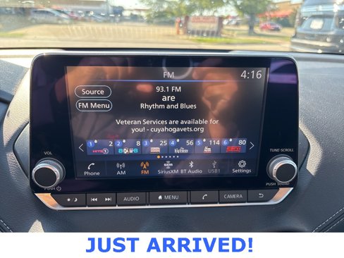 Used 2022 Nissan Sentra SV image 12