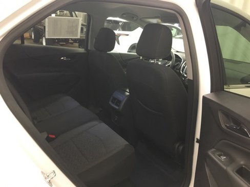 Used 2024 Chevrolet Equinox LT image 15