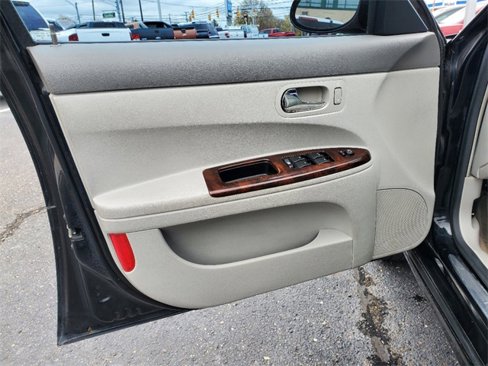 Used 2009 Buick LaCrosse CXL image 6