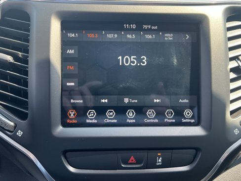 Used 2022 Jeep Cherokee Latitude image 14