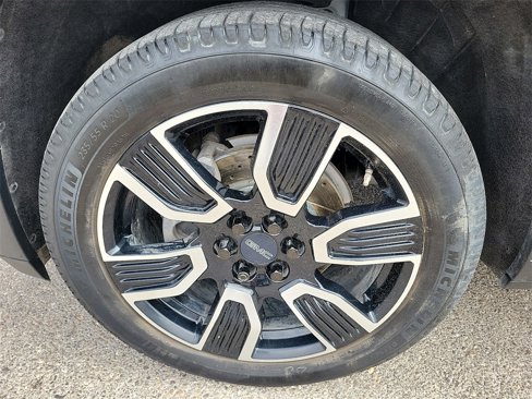 Used 2019 GMC Acadia SLT w/ Black Edition image 14
