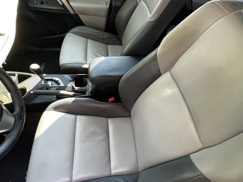 Used 2013 Toyota RAV4 Limited image 16
