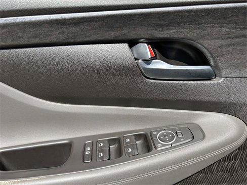 Used 2019 Hyundai Santa Fe SEL image 19