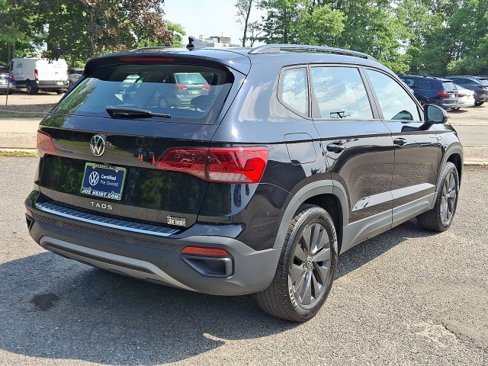Certified 2022 Volkswagen Taos S image 10