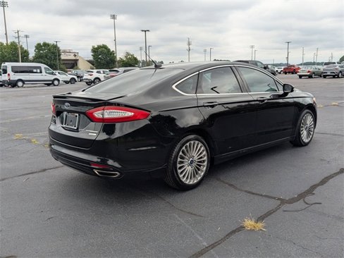 Used 2016 Ford Fusion Titanium image 3