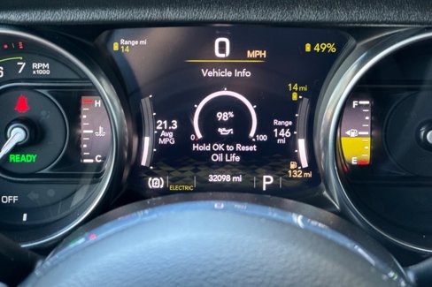 Used 2023 Jeep Wrangler Unlimited Sahara image 26