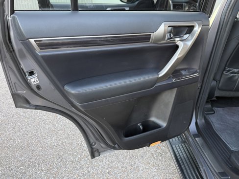 Used 2021 Lexus GX 460 Premium image 38