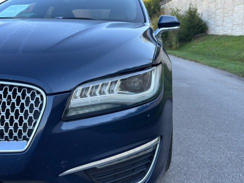 Used 2017 Lincoln MKZ Reserve w/ Climate Package image 9