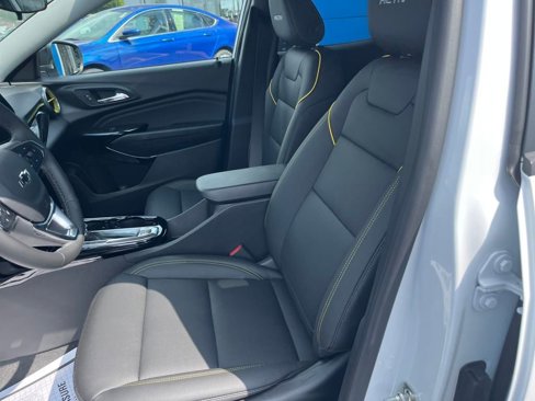 New 2025 Chevrolet Trax ACTIV image 20