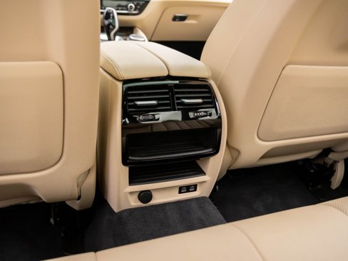 Certified 2022 BMW 530i xDrive w/ Premium Package image 20