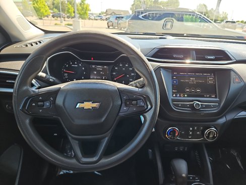 Used 2021 Chevrolet TrailBlazer LS image 14