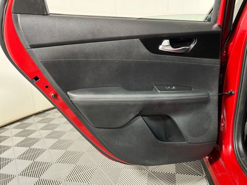 Used 2022 Kia Forte GT image 22