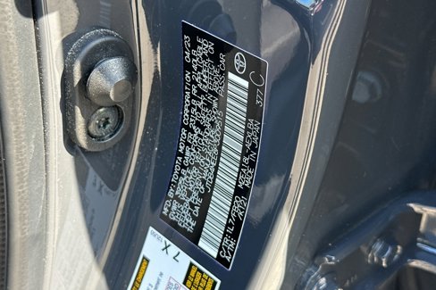 Certified 2023 Toyota Corolla LE image 28